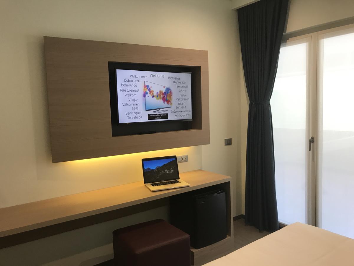 Hotel Carnia Venzone Eksteriør billede